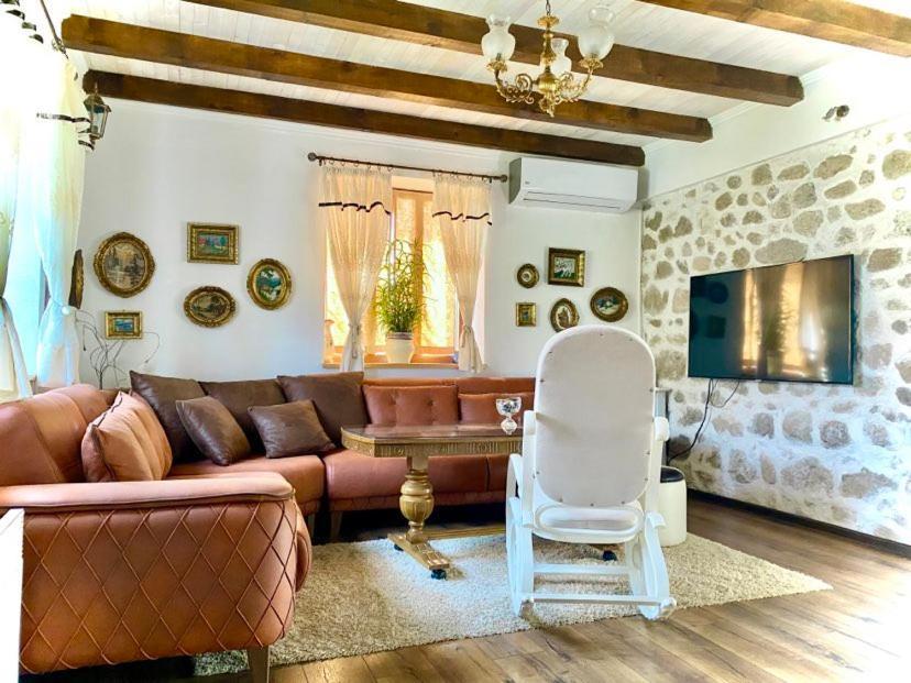 Silent Village Villa With Swimming Pool Mostar Exterior foto